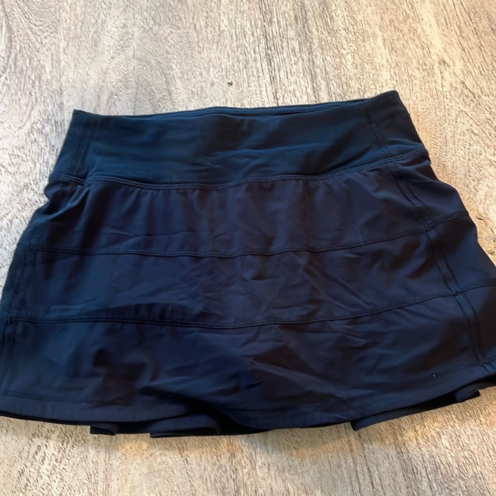 Lululemon Skirt  Size 2